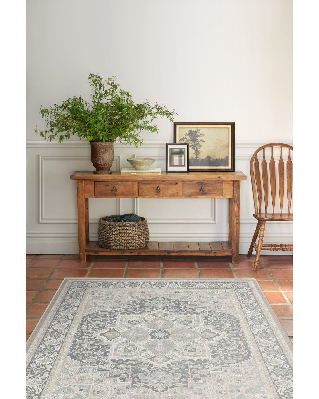 Tapis tissé plat persan classique avec médaillon surdimensionné neutre pour salon et bureau