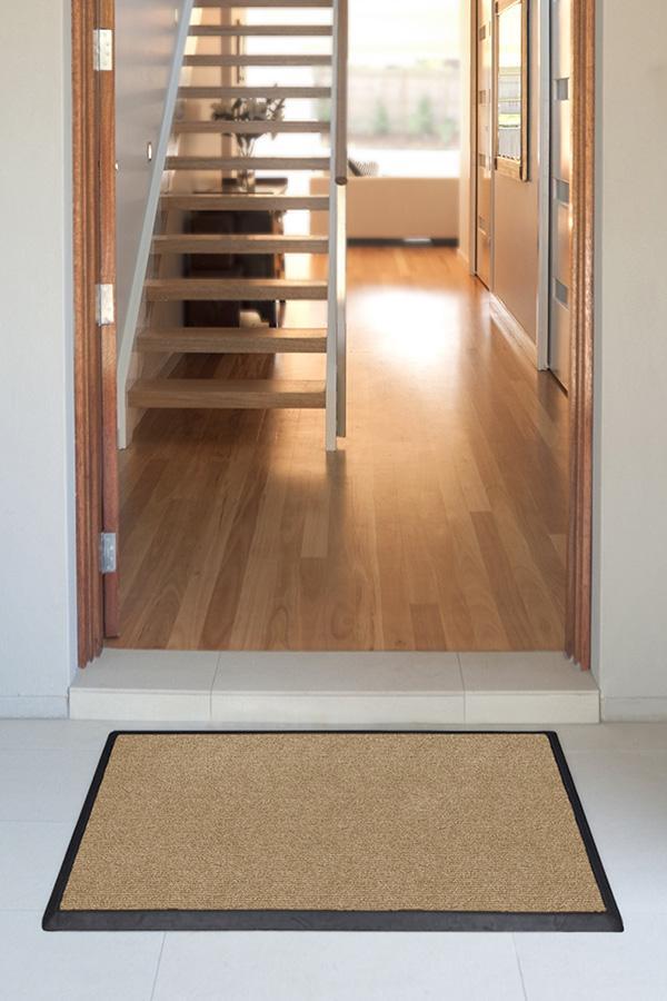 Paillasson lavable classique de couleur naturelle avec texture unie multi-ton pour l'entrée et le porche