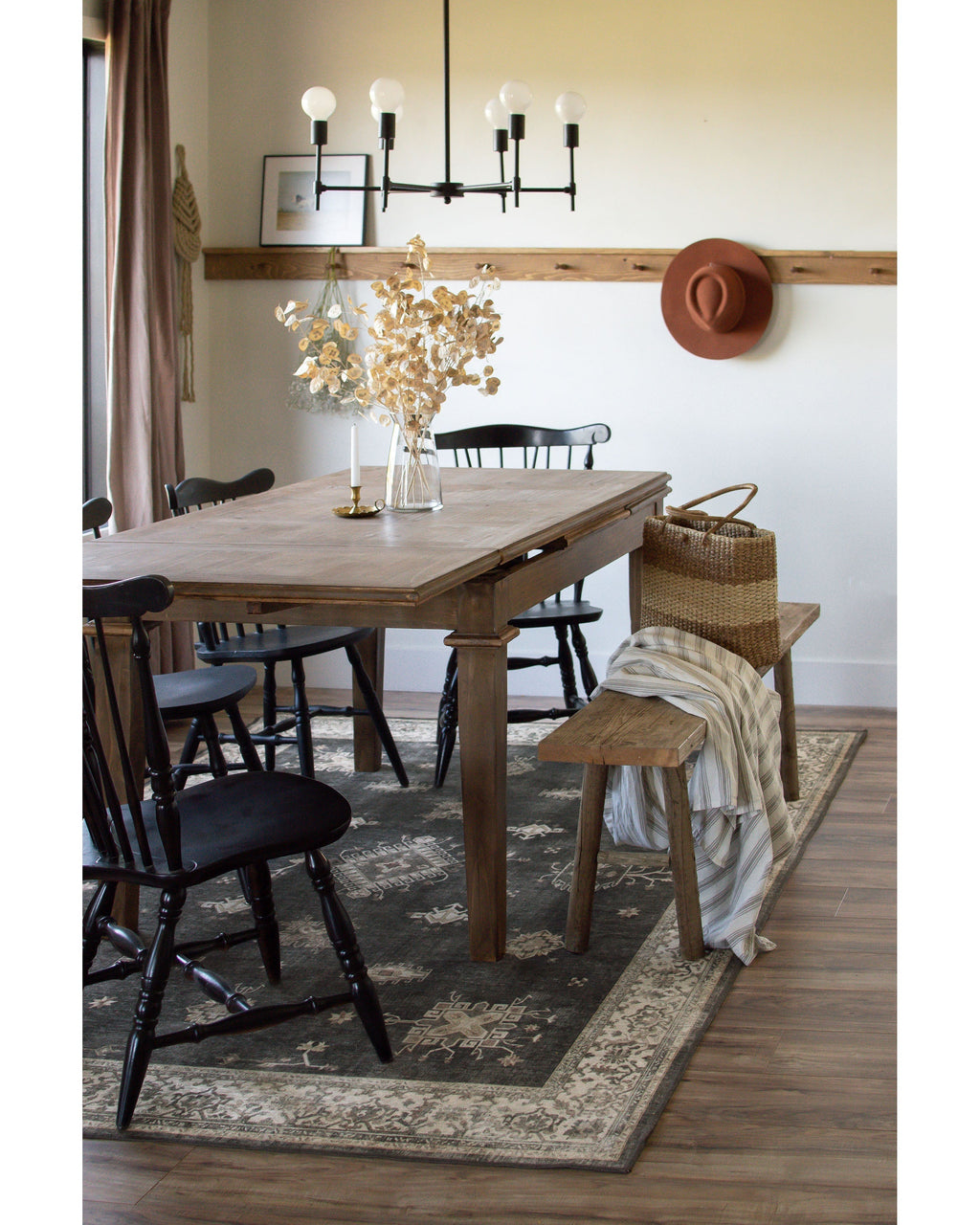 Tapis persan tissé plat de ferme moderne avec motif géométrique lavable en bois foncé pour salon et salle à manger